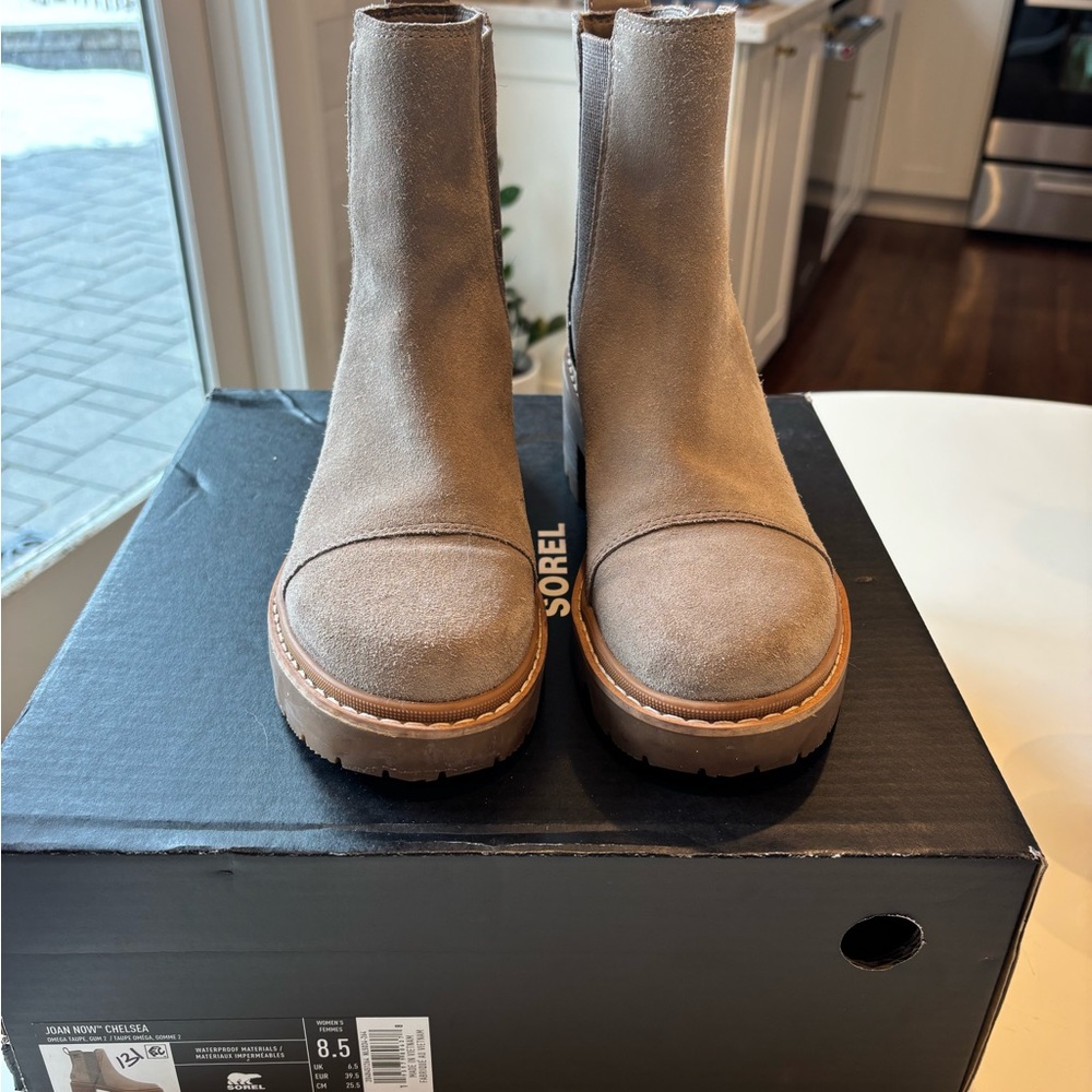 Sorel Women's Suede Joan Now Chelsea Ankle Booties